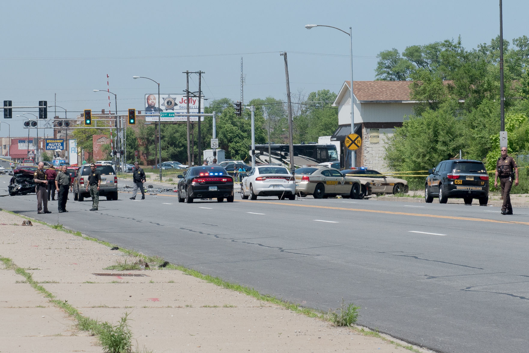 ATF Agent Shot, Suspect Dead and Vehicle Crash